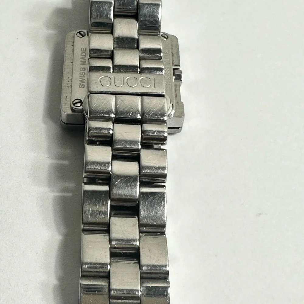 Gucci Watch - Picture 2 of 8